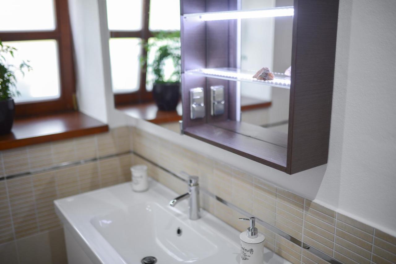 Somos Apartman Gyor Exterior photo